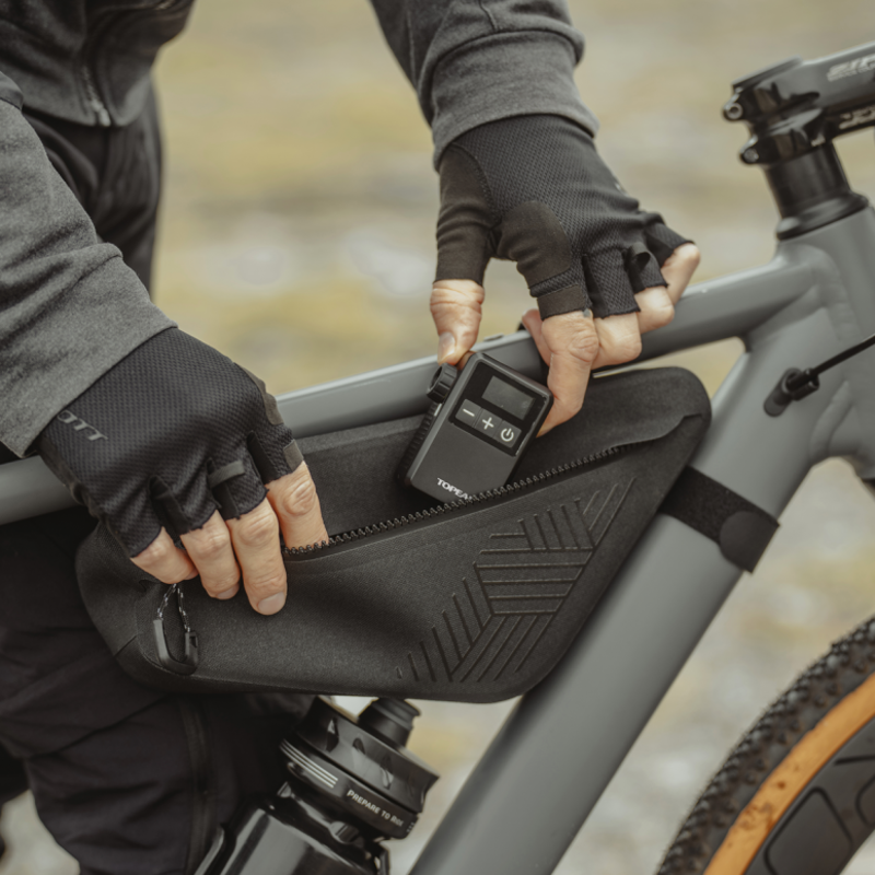 Topeak E-Booster Digital Mini Black-4