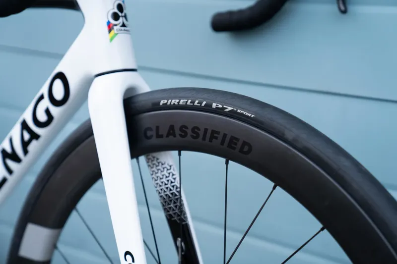 Colnago V3 Carbon Road Bike White/Black Classified Powershift Ex-Demo Size 50s-11