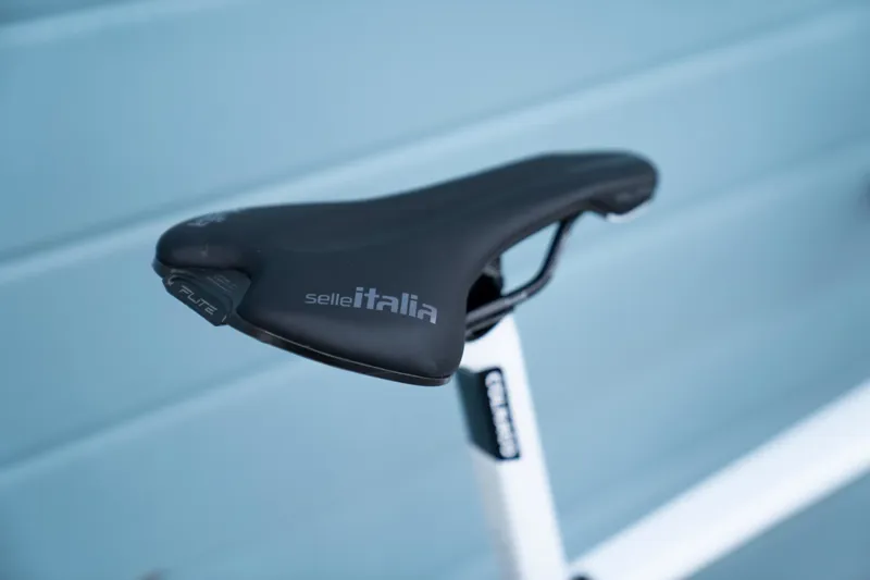 Colnago V3 Carbon Road Bike White/Black Classified Powershift Ex-Demo Size 50s-10