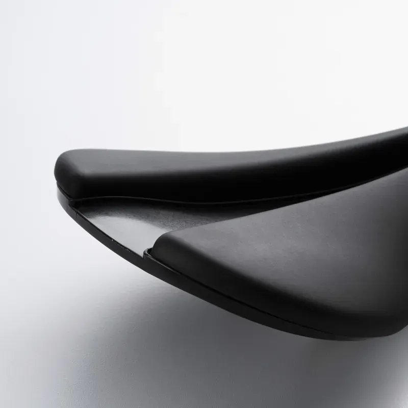 Fabric Line Sport Shallow Steel Saddle Black-2