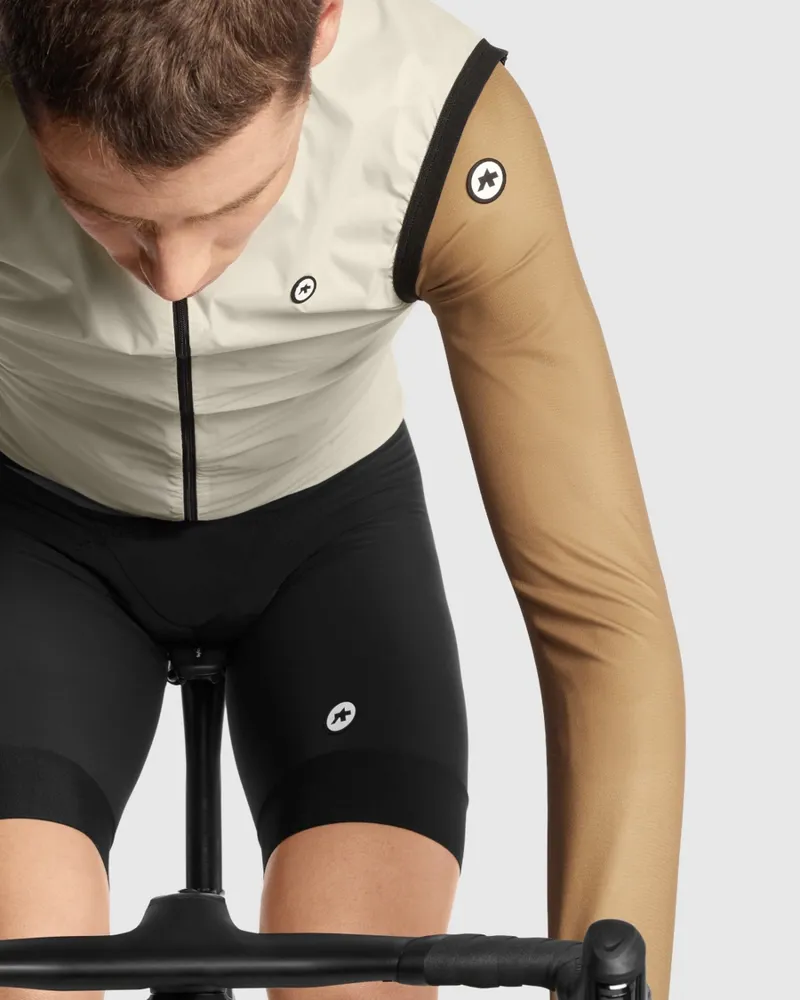 Assos Mille GT Wind Vest C2 Moon Sand-7