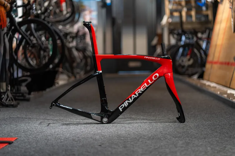 Pinarello F7 Frameset Razor Red Size 53 High-Performance Road
