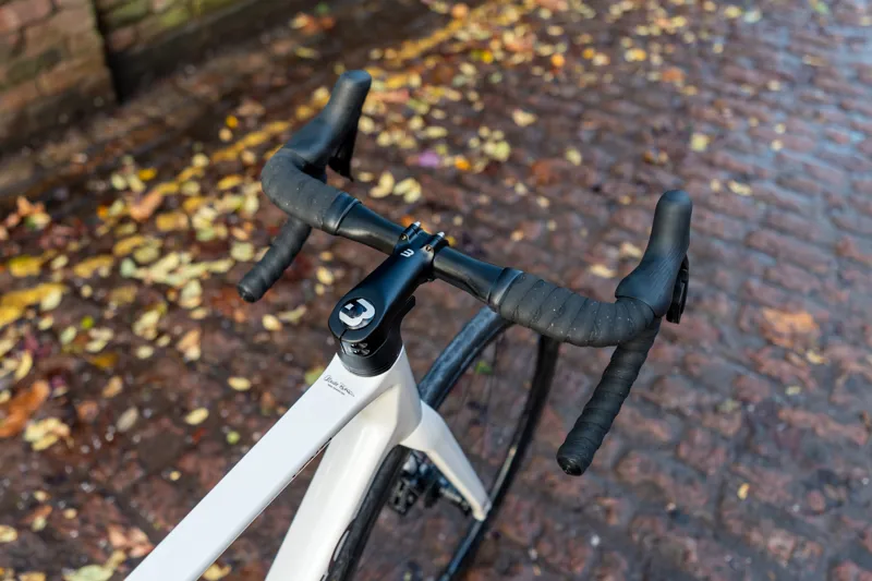 Basso Venta R 105 Di2 Shamal-8