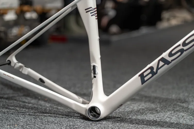Basso Venta R Pearl Frameset White-9