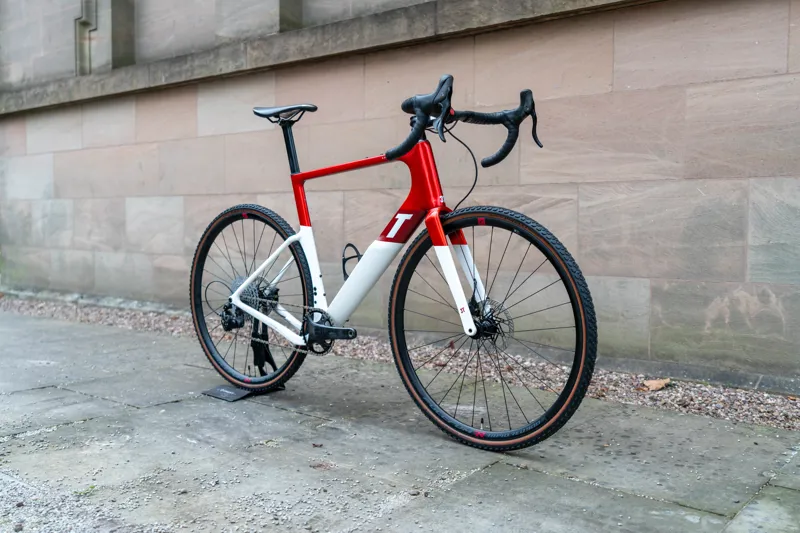3T Exploro Race Max Red/white 58 - Second Hand-1