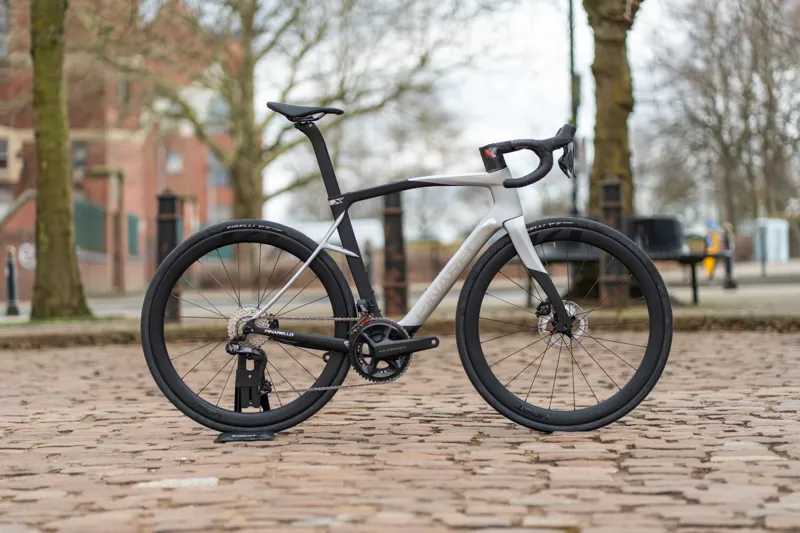 Pinarello X7 Disc Ult Di2 MOST Ultrafast 45 Wheel Bicycle Silver