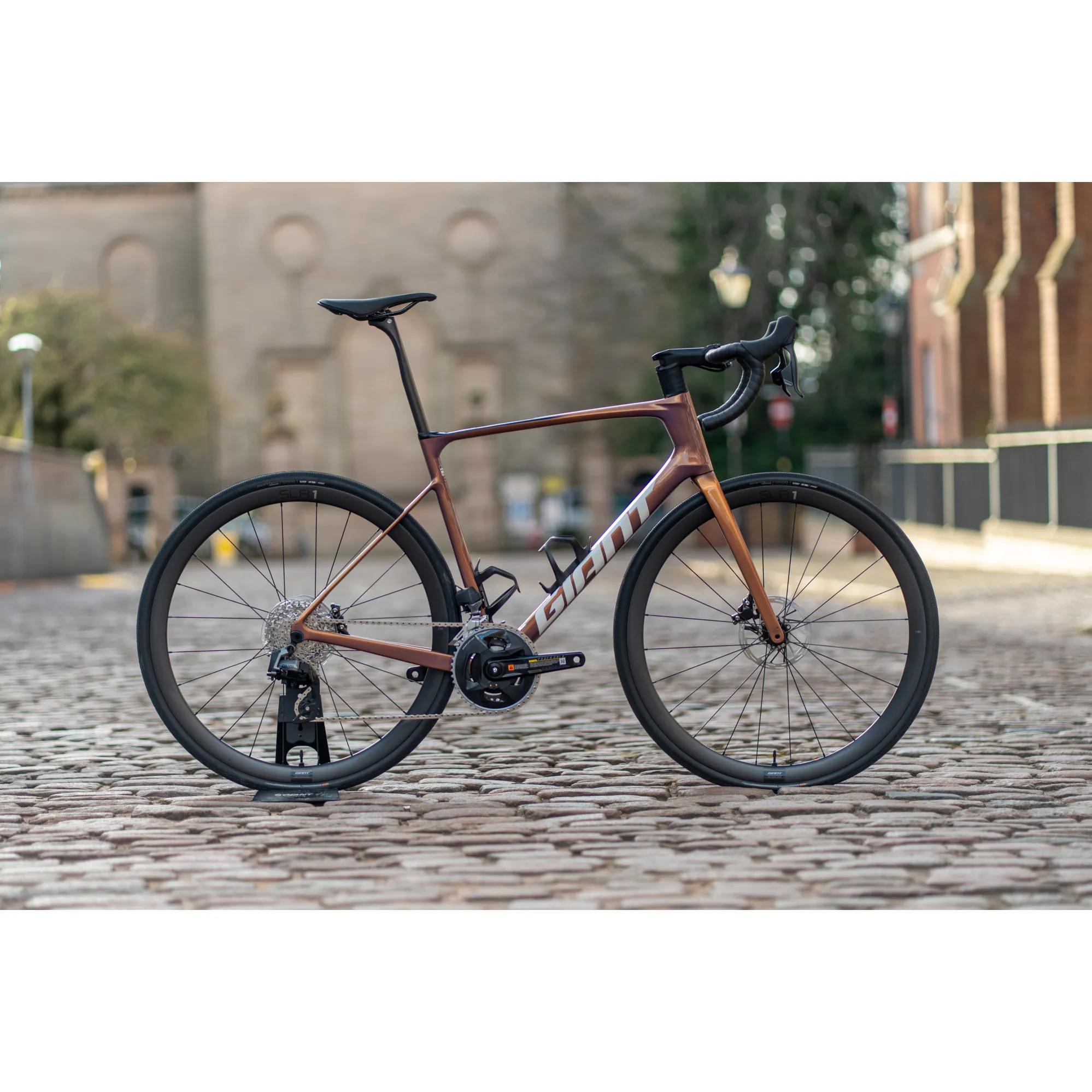 Giant Defy Advanced Pro 1 Road Bike In Gloss Meteor Storm Giant Defy Advanced Pro 1 Road Bike In Gloss Meteor Storm