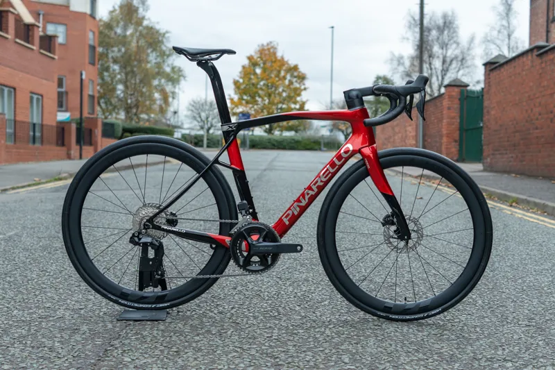 Pinarello X5 105 Di2 Starry Red Road Bike