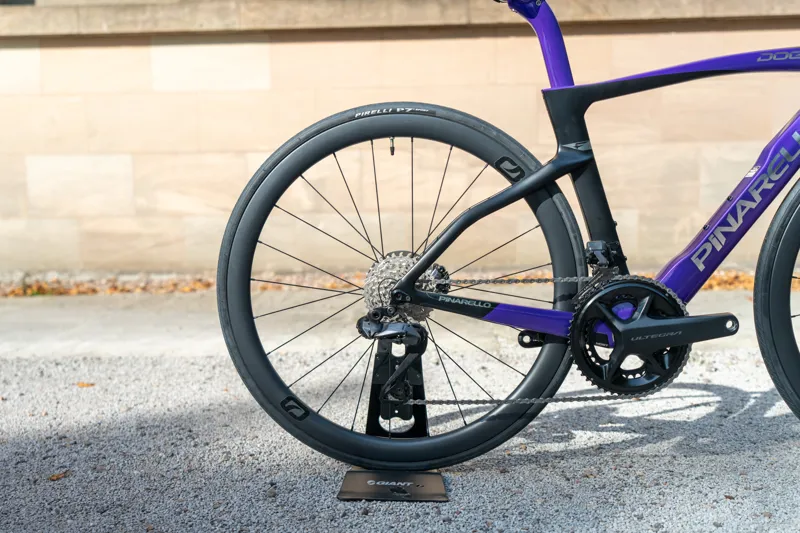 Pinarello Dogma F Electro Violet Ultegra Di2 road bike 55-1