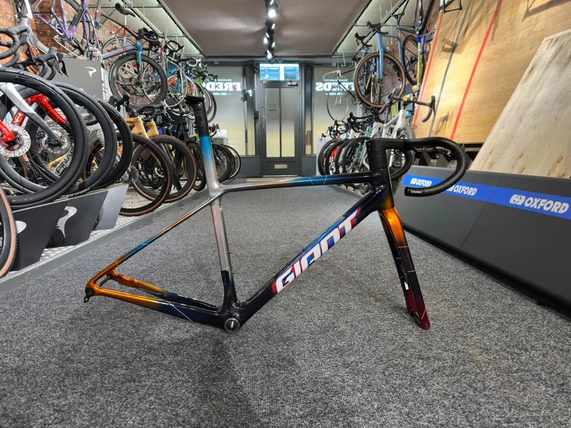 Giant TCR Advanced pro Sl Frameset/Handlbars