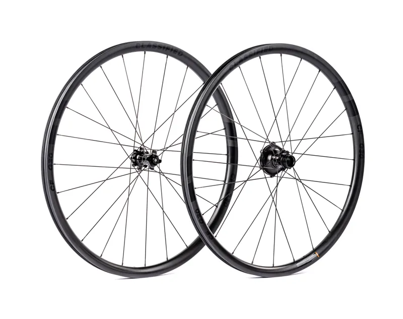 Classified Powershift CF G30 Gravel Wheelset With Hub Gear Black