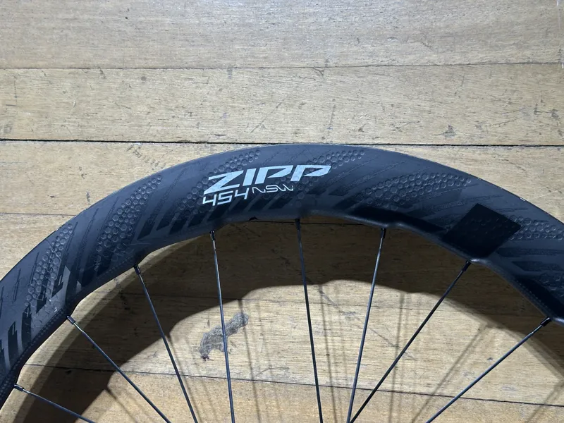 Zipp 454 NSW Ex Demo-7