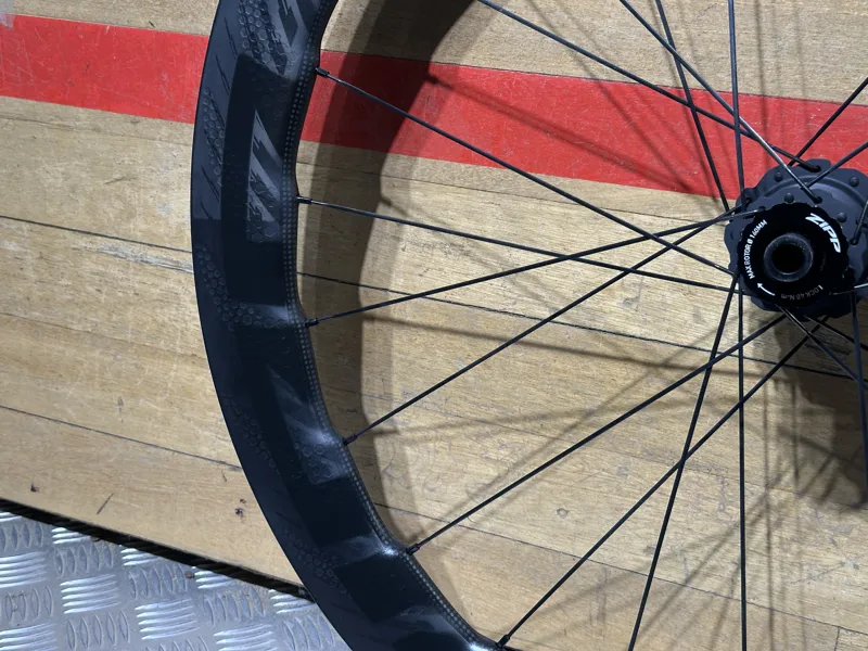 Zipp 454 NSW Ex Demo-8