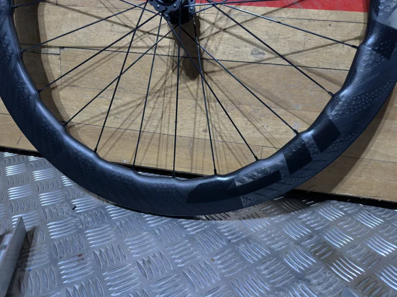 Zipp 454 NSW Ex Demo-13