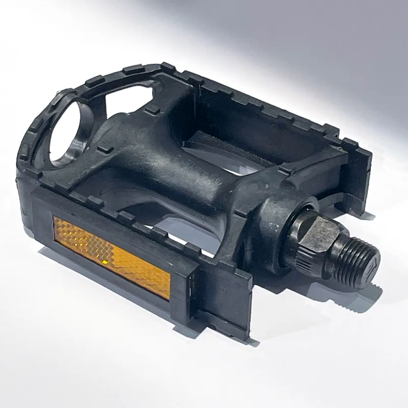 1 X Pair Bicycle Pedals Black With Reflectors 9/16-1