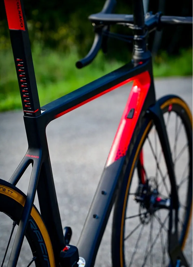 COLNAGO V3 105　Di2　420s グレー/レッド COLNAGO V3 105 Di2 420s グレー/レッド V3｜COLNAGO コルナゴ